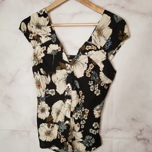 GIANNI BINI floral cold shoulder button down blouse 0